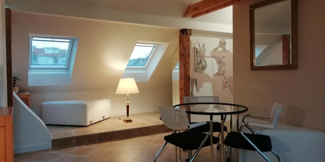 Patea Apartment Prague - Cozy And Quiet Apartment 42 Sqm Near The City Centre